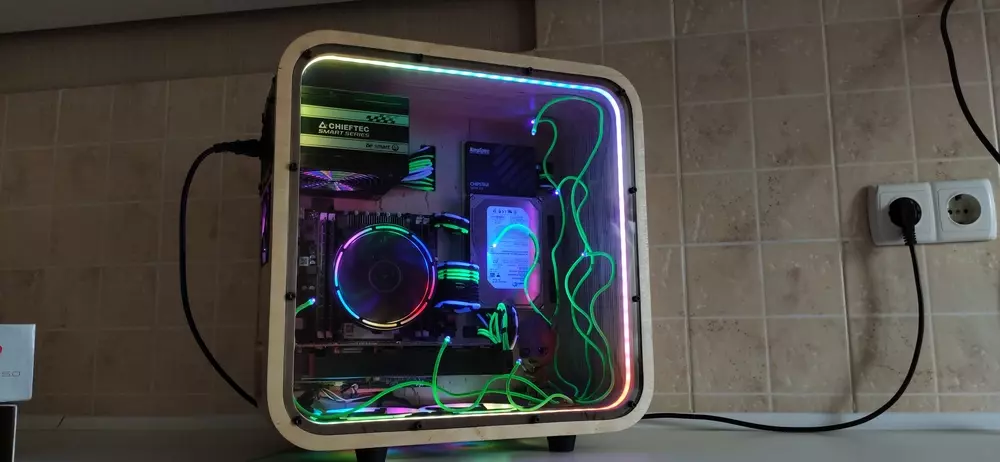 Wooden computer case. Final photo